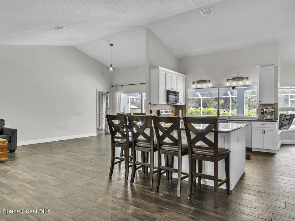 8625 Fleming Grant Road, Sebastian, FL 32976