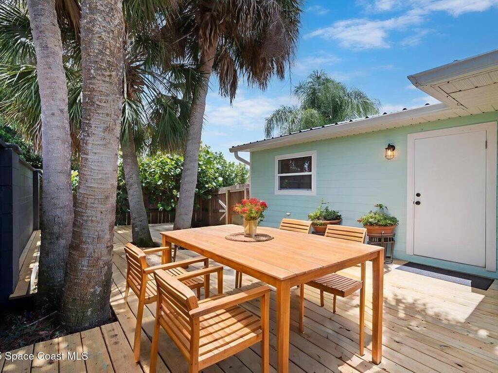 1668 Oceana Drive, Merritt Island, FL 32952