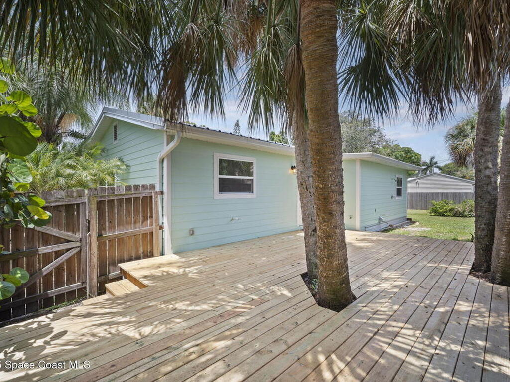 1668 Oceana Drive, Merritt Island, FL 32952
