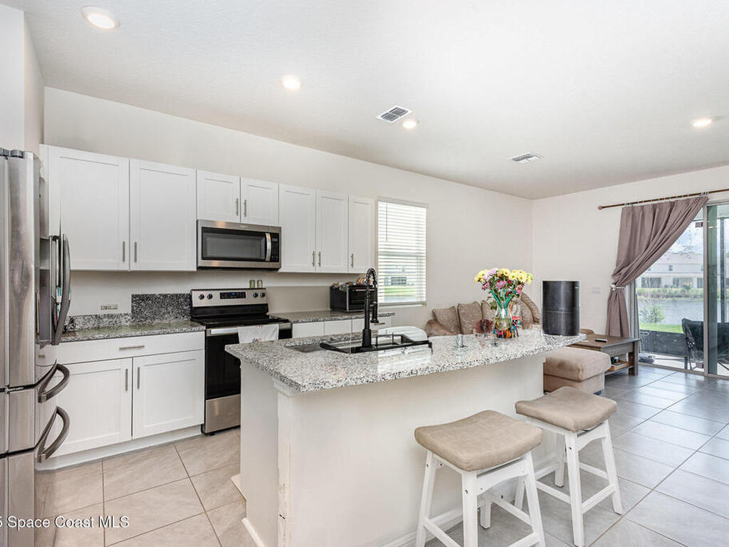 243 Reena Drive, Daytona Beach, FL 32117
