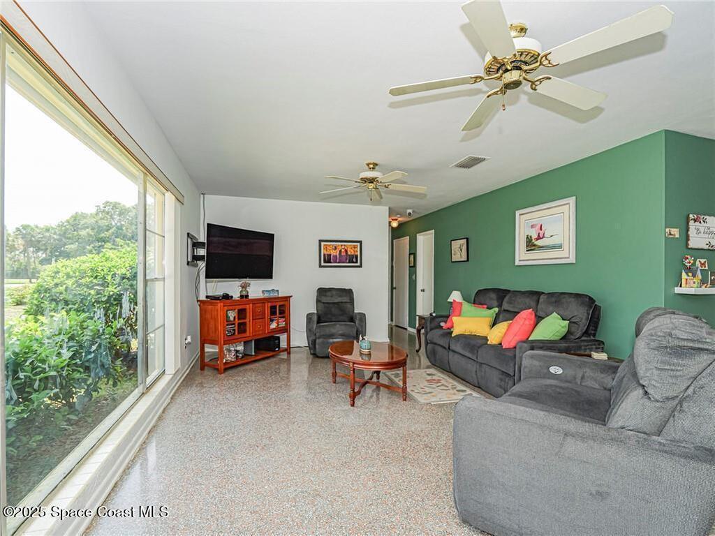 2845 Tropical Avenue, Vero Beach, FL 32960