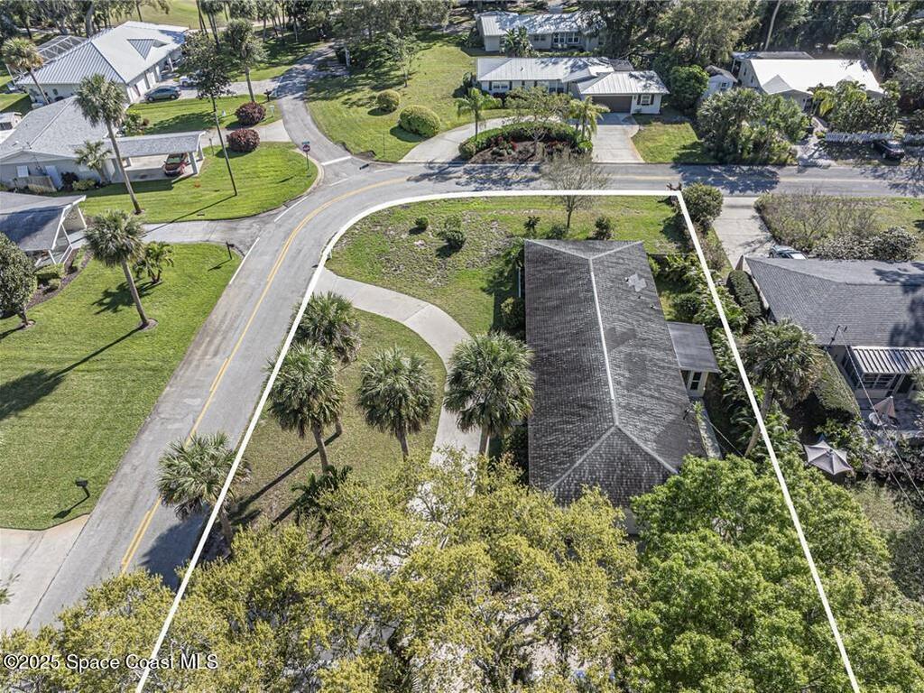 2845 Tropical Avenue, Vero Beach, FL 32960