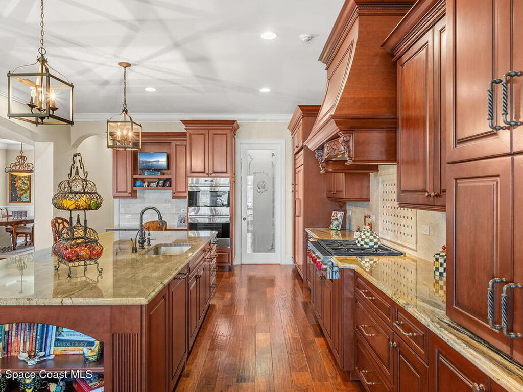 257 Lansing Island Drive, Indian Harbour Beach, FL 32937