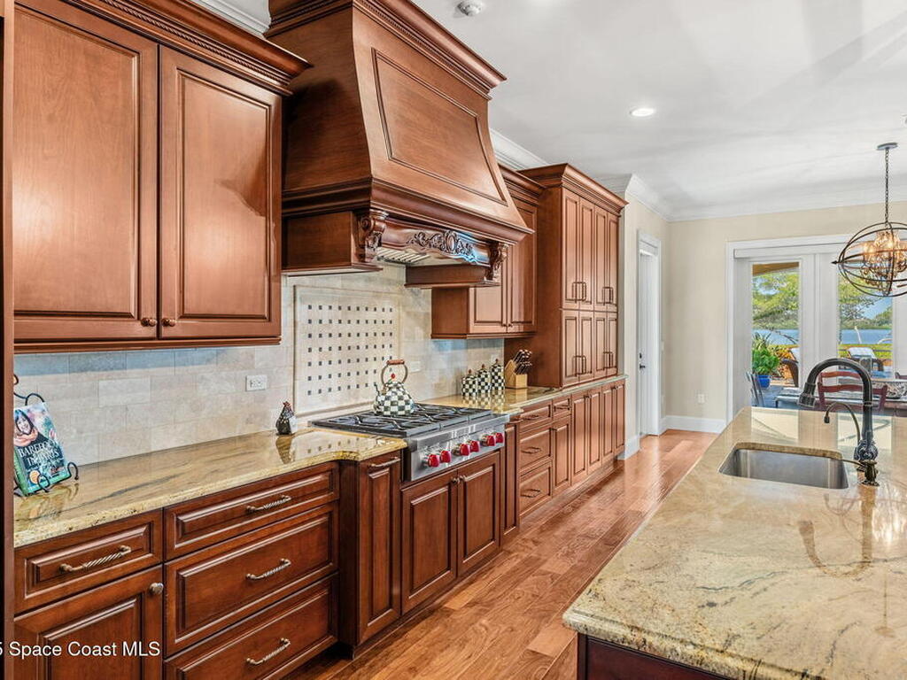 257 Lansing Island Drive, Indian Harbour Beach, FL 32937