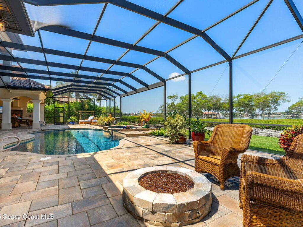257 Lansing Island Drive, Indian Harbour Beach, FL 32937