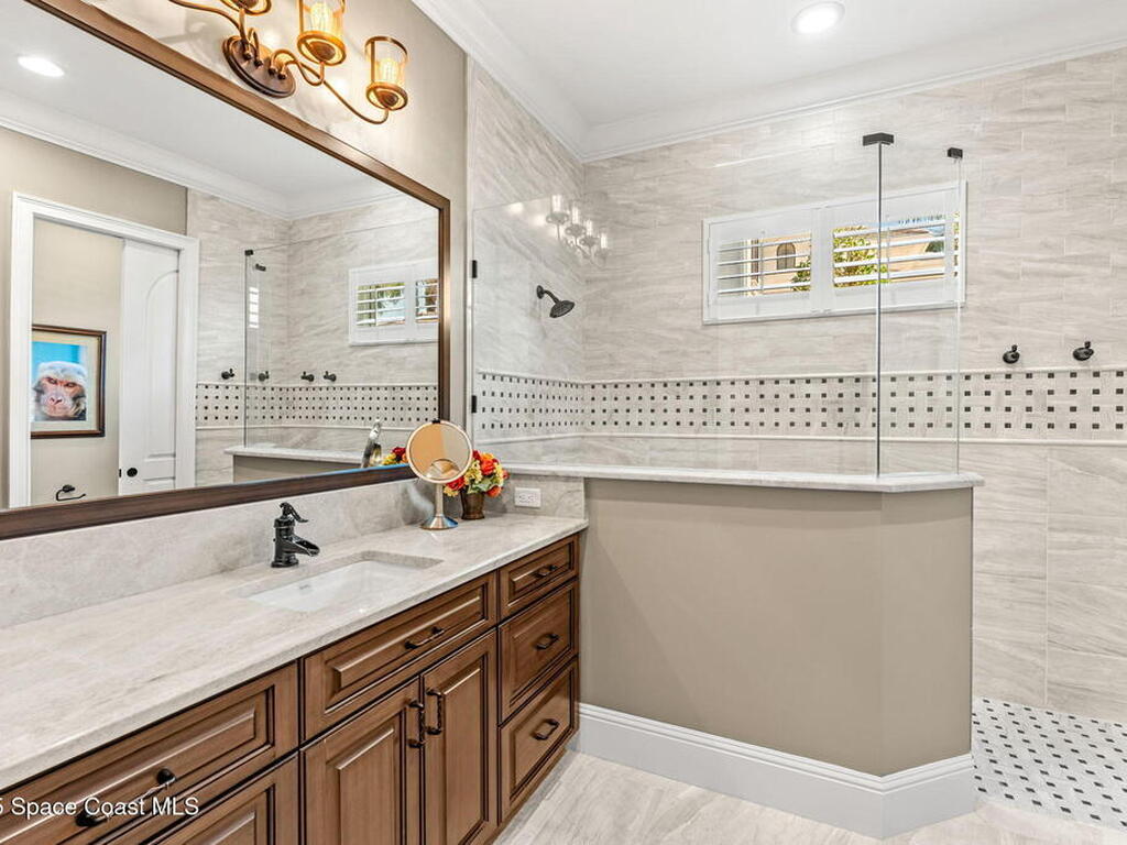 257 Lansing Island Drive, Indian Harbour Beach, FL 32937
