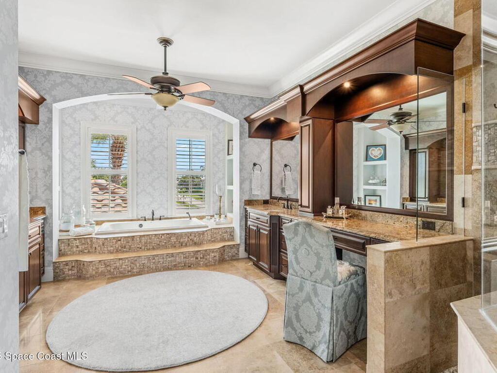 257 Lansing Island Drive, Indian Harbour Beach, FL 32937