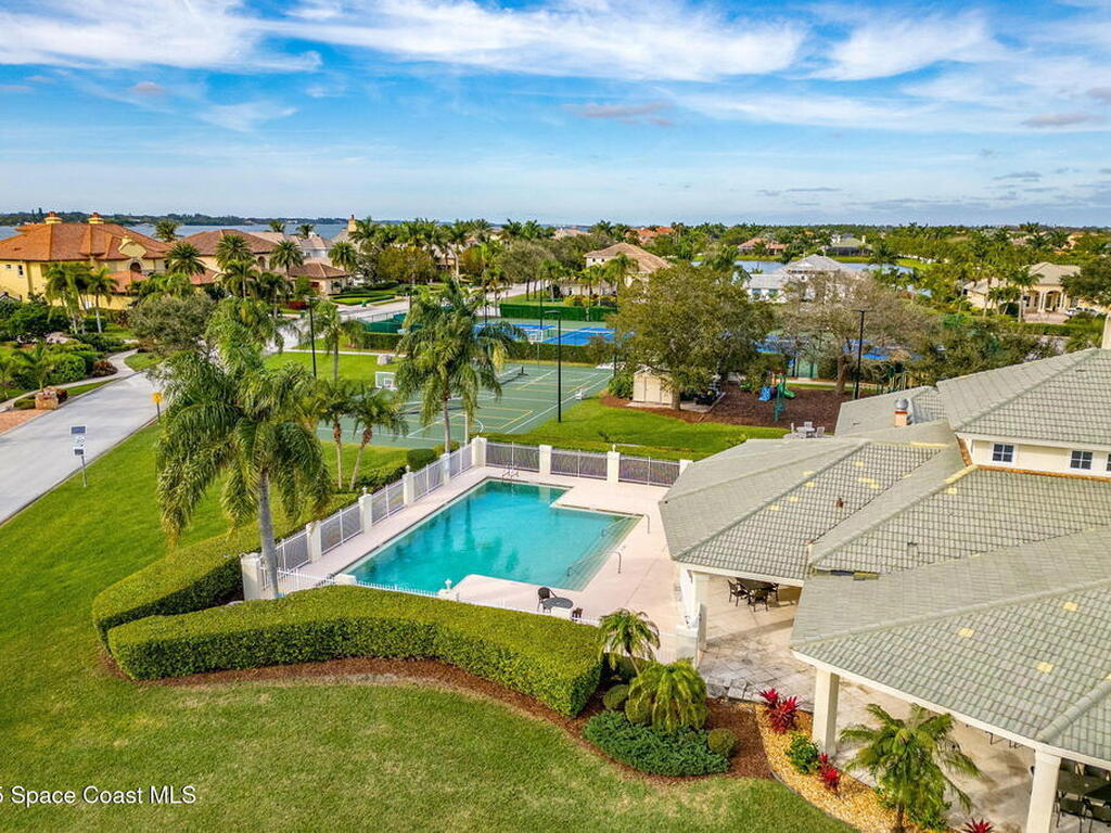 257 Lansing Island Drive, Indian Harbour Beach, FL 32937