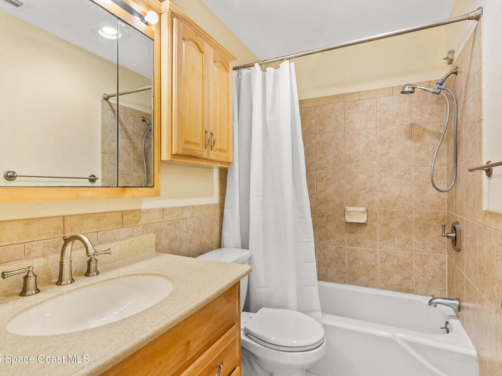 2050 Oleander Boulevard, Ft. Pierce, FL 34950