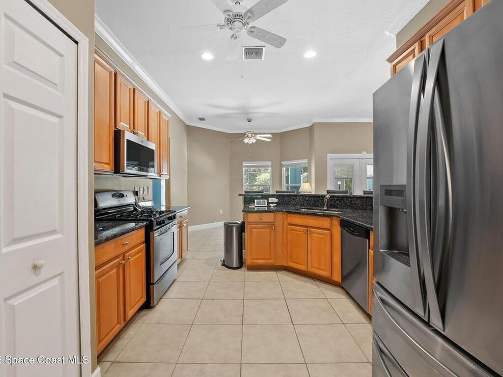 5680 Seminole Street, Mims, FL 32754