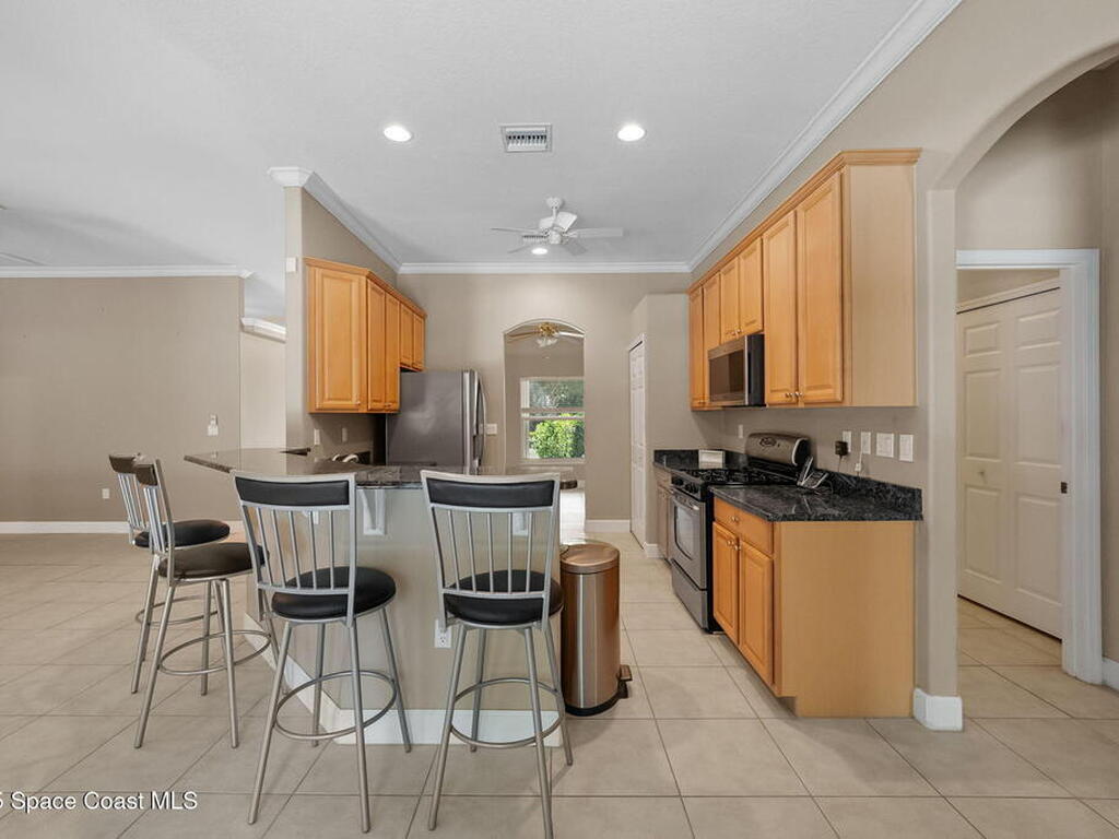 5680 Seminole Street, Mims, FL 32754