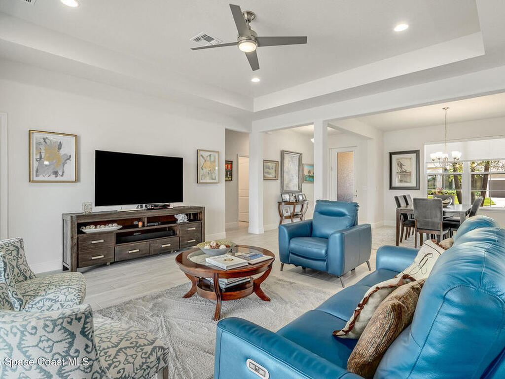 2003 Killian Drive, Palm Bay, FL 32905