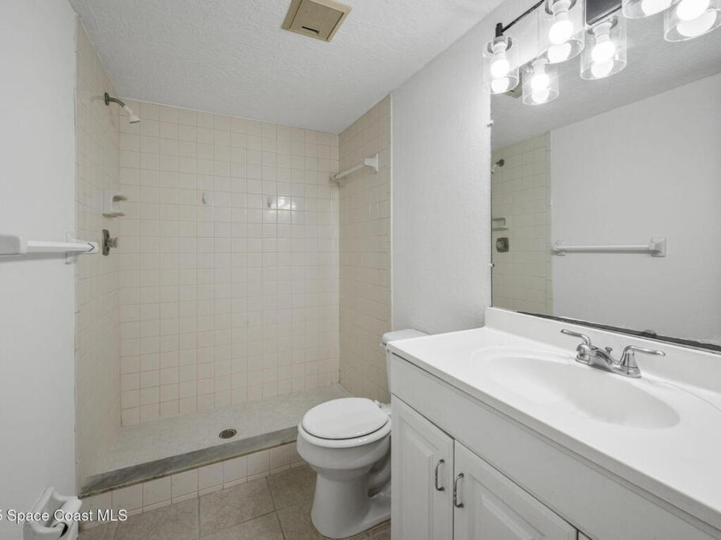 430 Breakwater Drive, Merritt Island, FL 32952