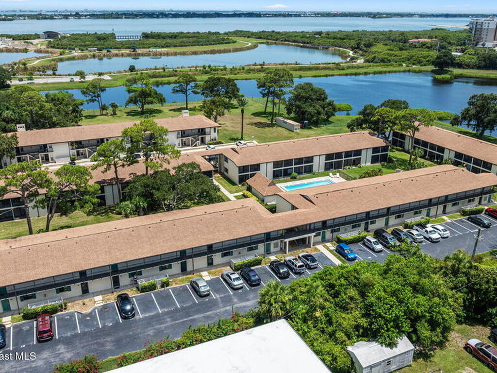 430 Breakwater Drive, Merritt Island, FL 32952