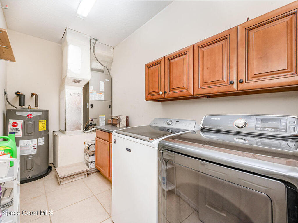 3665 Aurantia Road, Mims, FL 32754