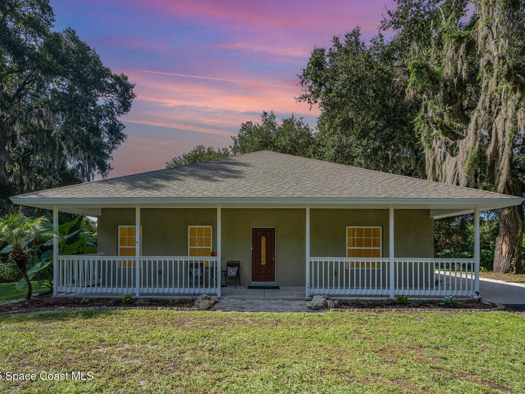3665 Aurantia Road, Mims, FL 32754