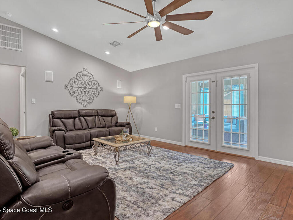 3383 Areca Palm Avenue, Melbourne, FL 32901