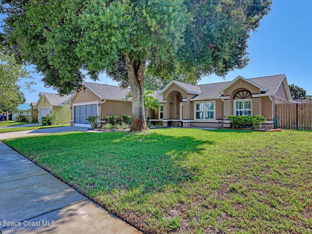 3383 Areca Palm Avenue, Melbourne, FL 32901