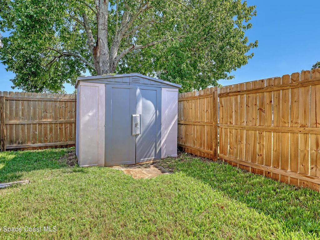 3383 Areca Palm Avenue, Melbourne, FL 32901