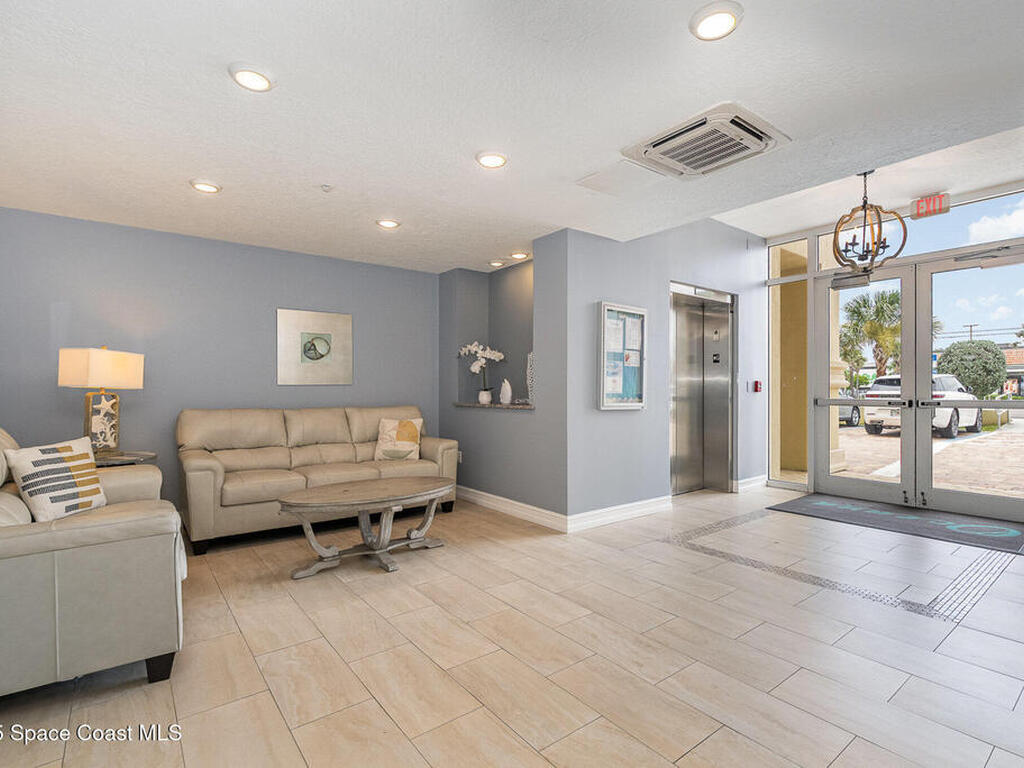 1025 Highway A1a, Satellite Beach, FL 32937