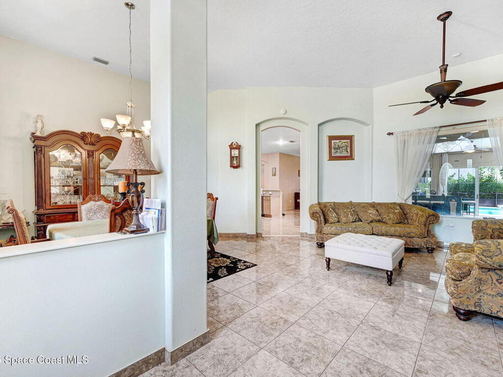 393 Farley Street, Palm Bay, FL 32908