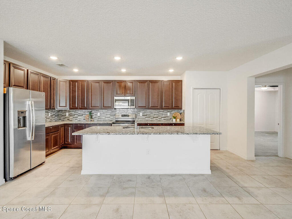 920 Bear Lake Drive, Rockledge, FL 32955