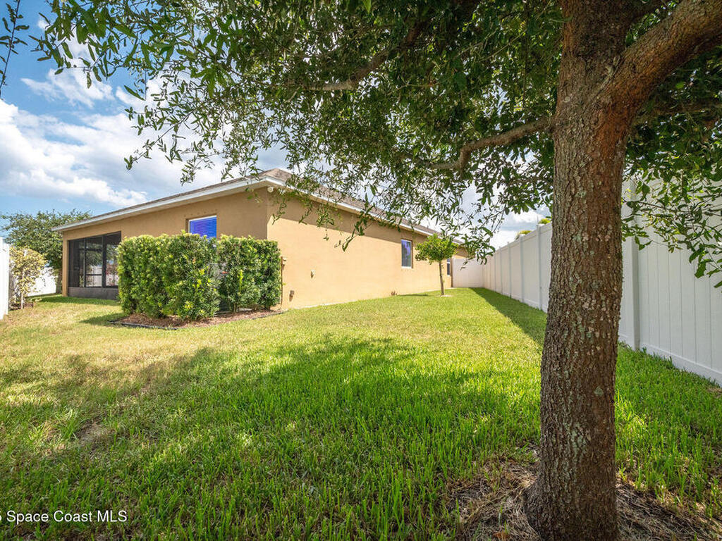920 Bear Lake Drive, Rockledge, FL 32955