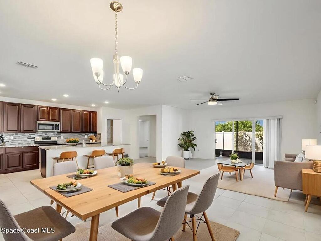 920 Bear Lake Drive, Rockledge, FL 32955