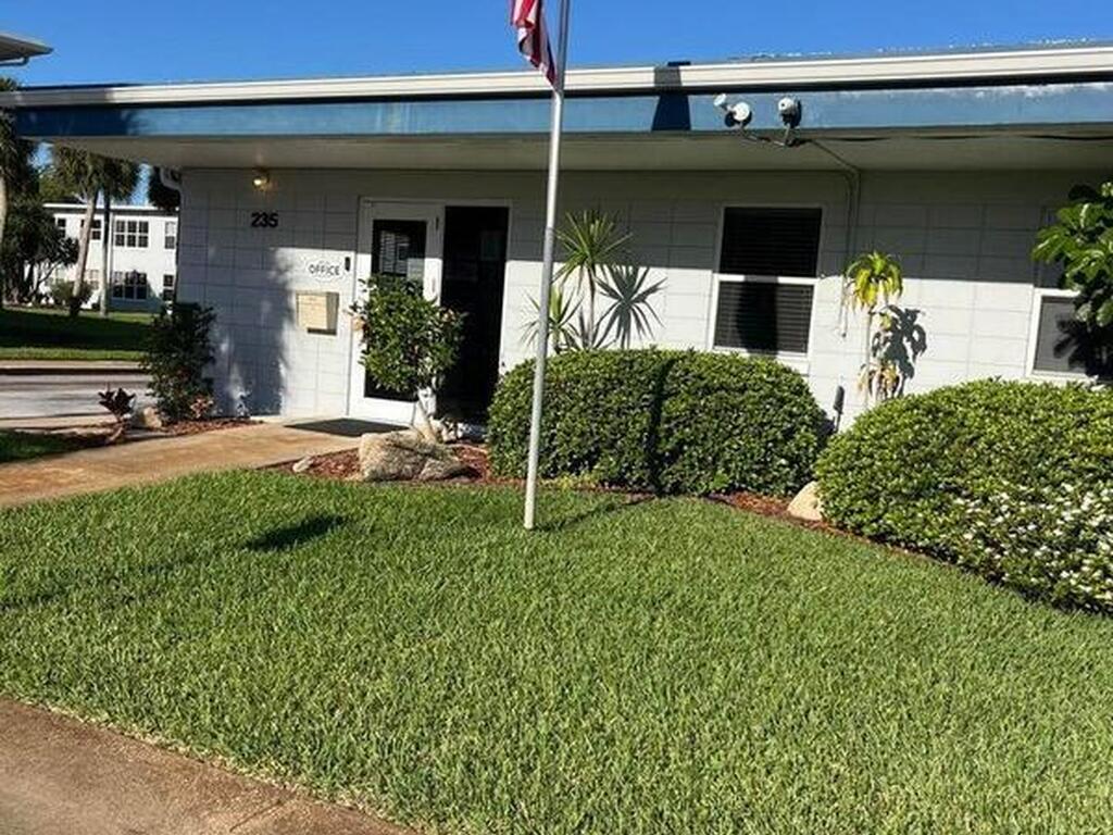 299 N Banana River Drive, Merritt Island, FL 32952