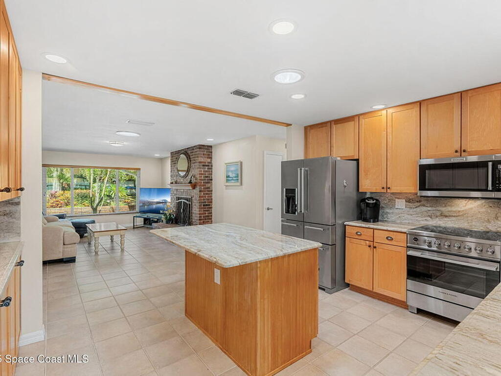 3217 Nottingham Lane, Cocoa, FL 32926