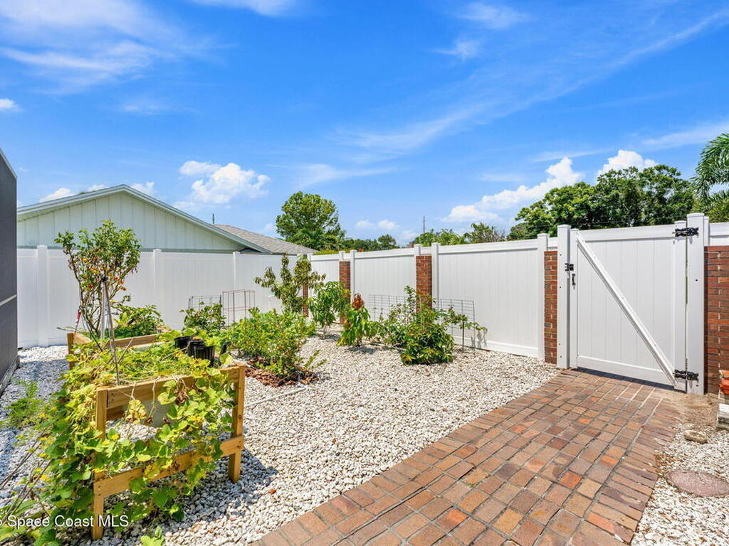 3217 Nottingham Lane, Cocoa, FL 32926