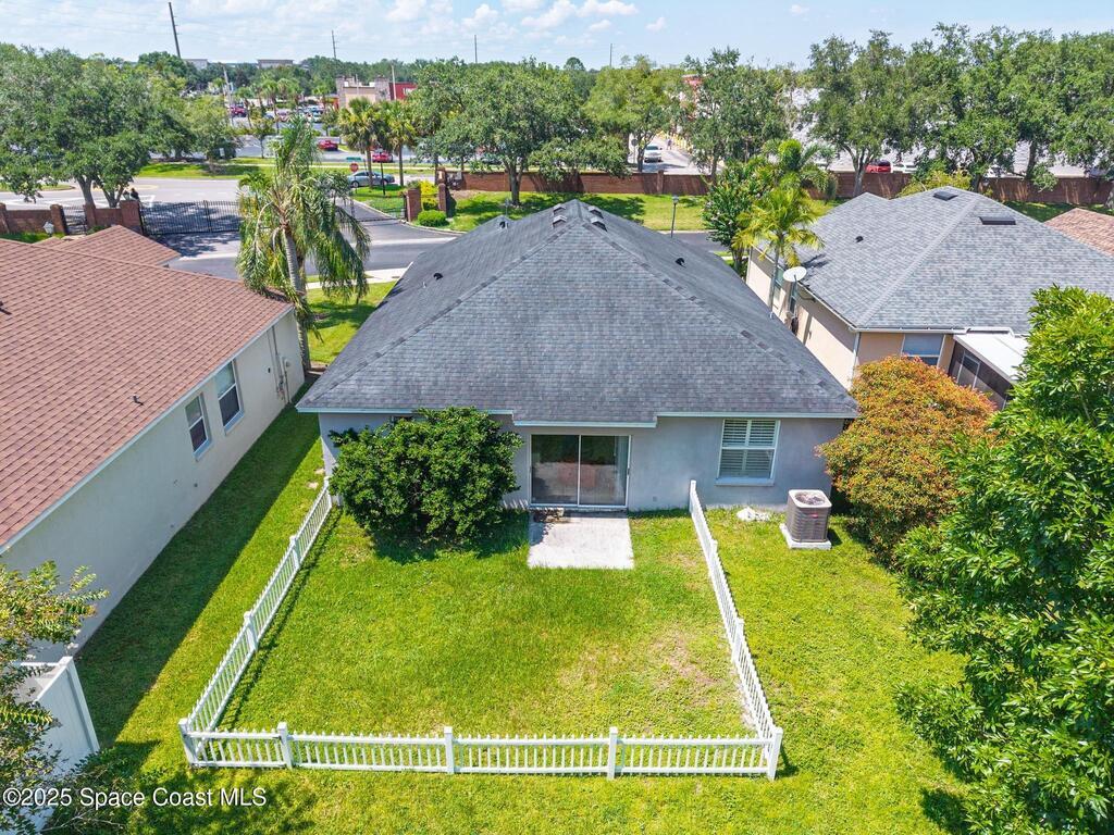 1850 Emerald Green Circle, Oviedo, FL 32765