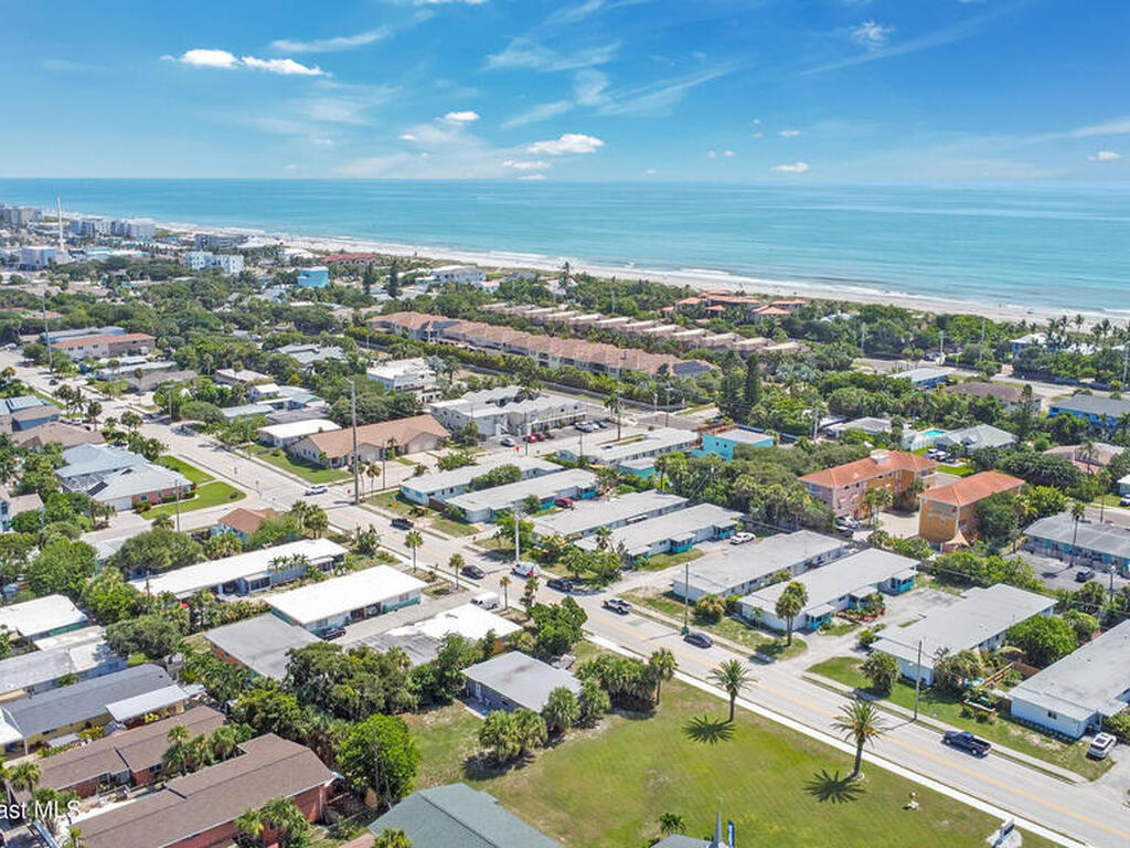 450 S Brevard Avenue, Cocoa Beach, FL 32931