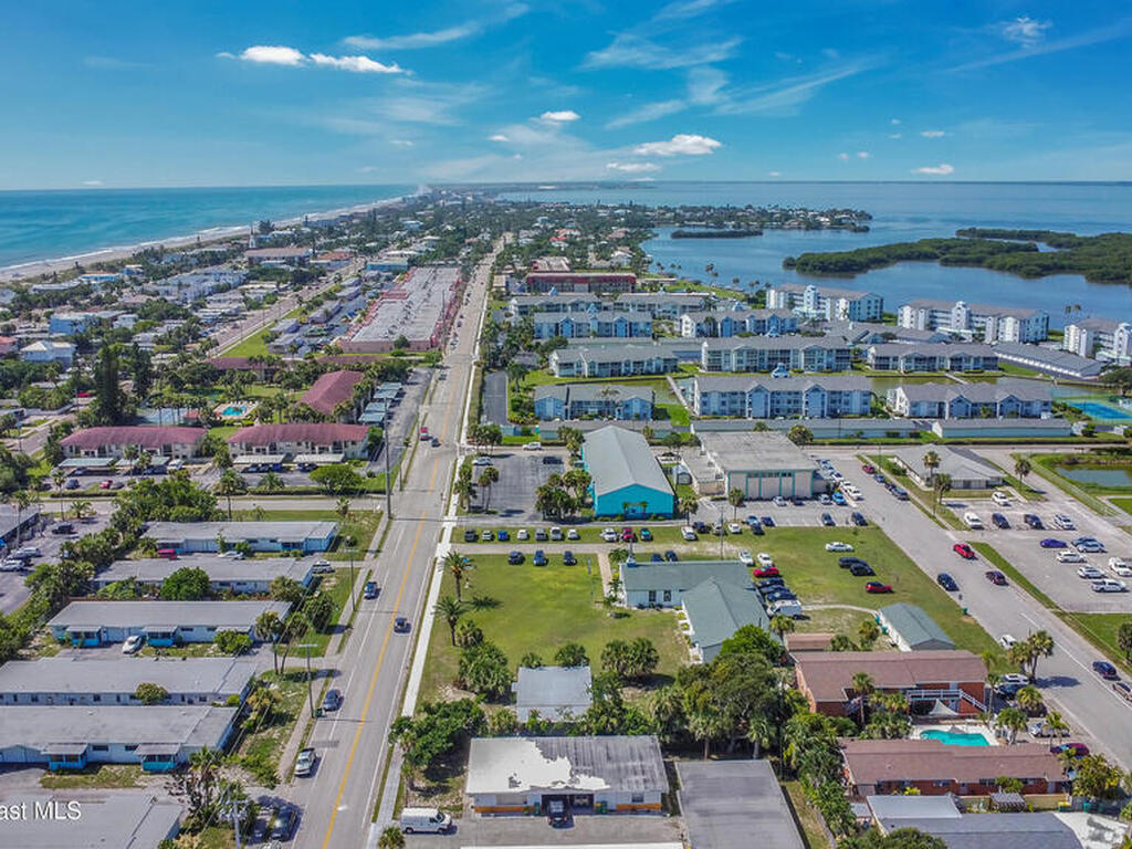450 S Brevard Avenue, Cocoa Beach, FL 32931