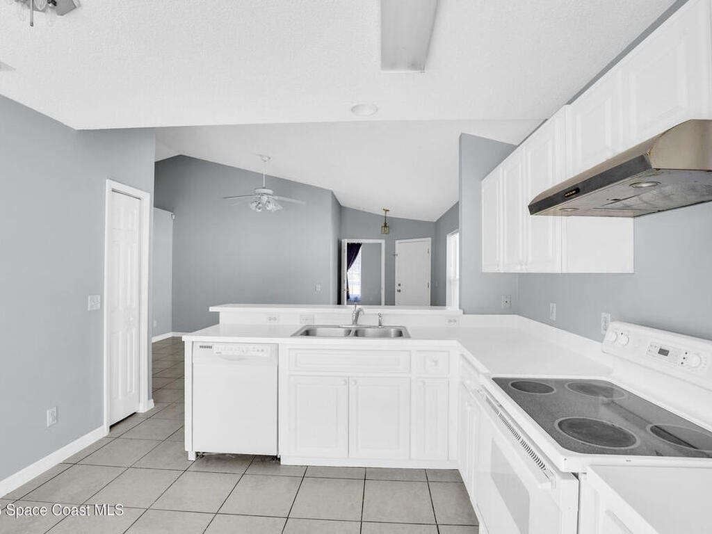 706 Wisteria Avenue, Ft. Pierce, FL 34982