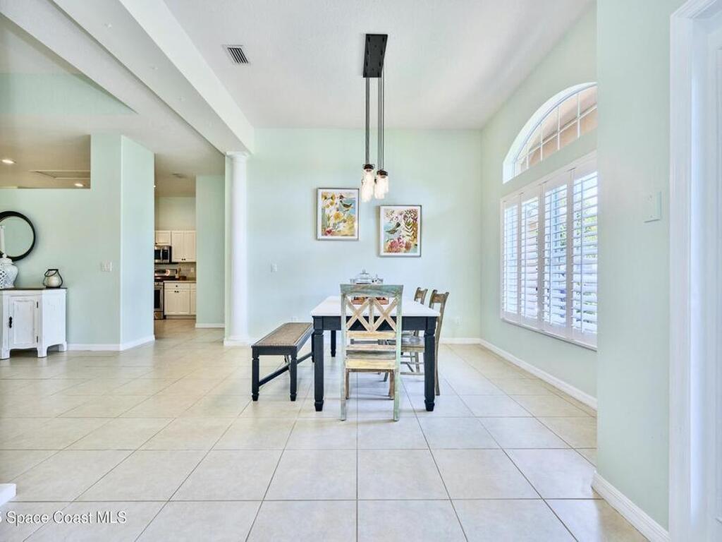 4705 Stephanie Lane, Vero Beach, FL 32968