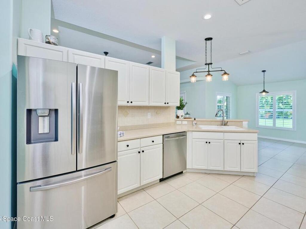 4705 Stephanie Lane, Vero Beach, FL 32968