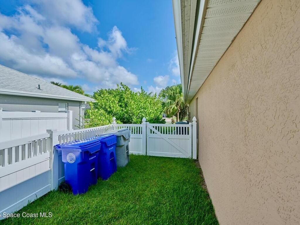 4705 Stephanie Lane, Vero Beach, FL 32968