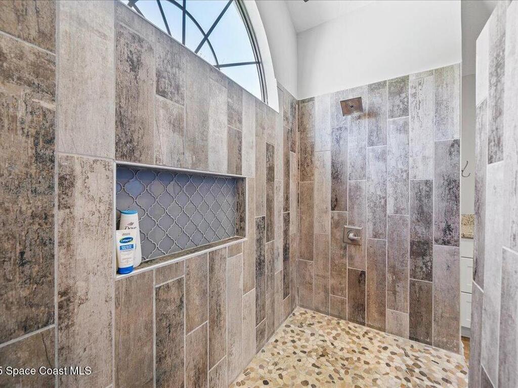 128 Windward Way, Indian Harbour Beach, FL 32937