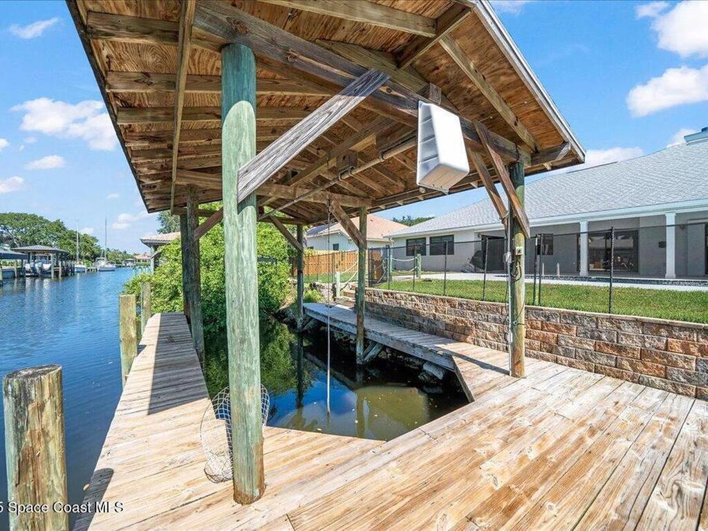128 Windward Way, Indian Harbour Beach, FL 32937