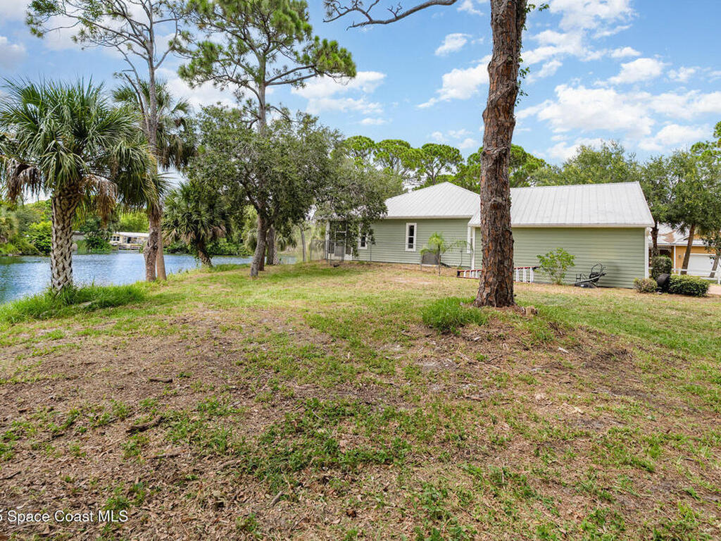 300 Enola Place, Merritt Island, FL 32953