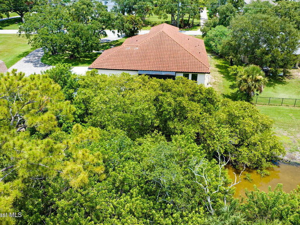 1825 S Banana River Drive, Merritt Island, FL 32952