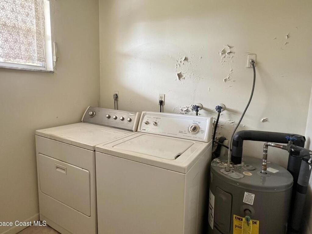 2135 N Courtenay Parkway, Merritt Island, FL 32953