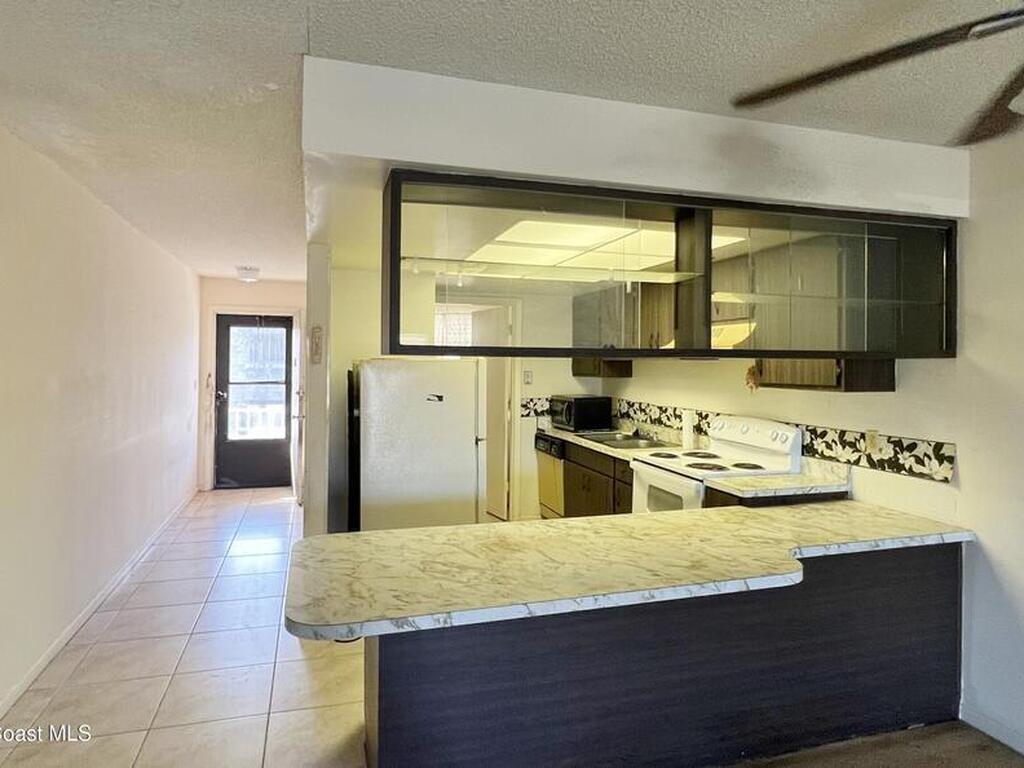 2135 N Courtenay Parkway, Merritt Island, FL 32953
