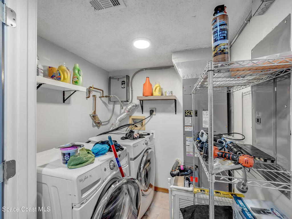 5055 Dixie Highway, Palm Bay, FL 32905