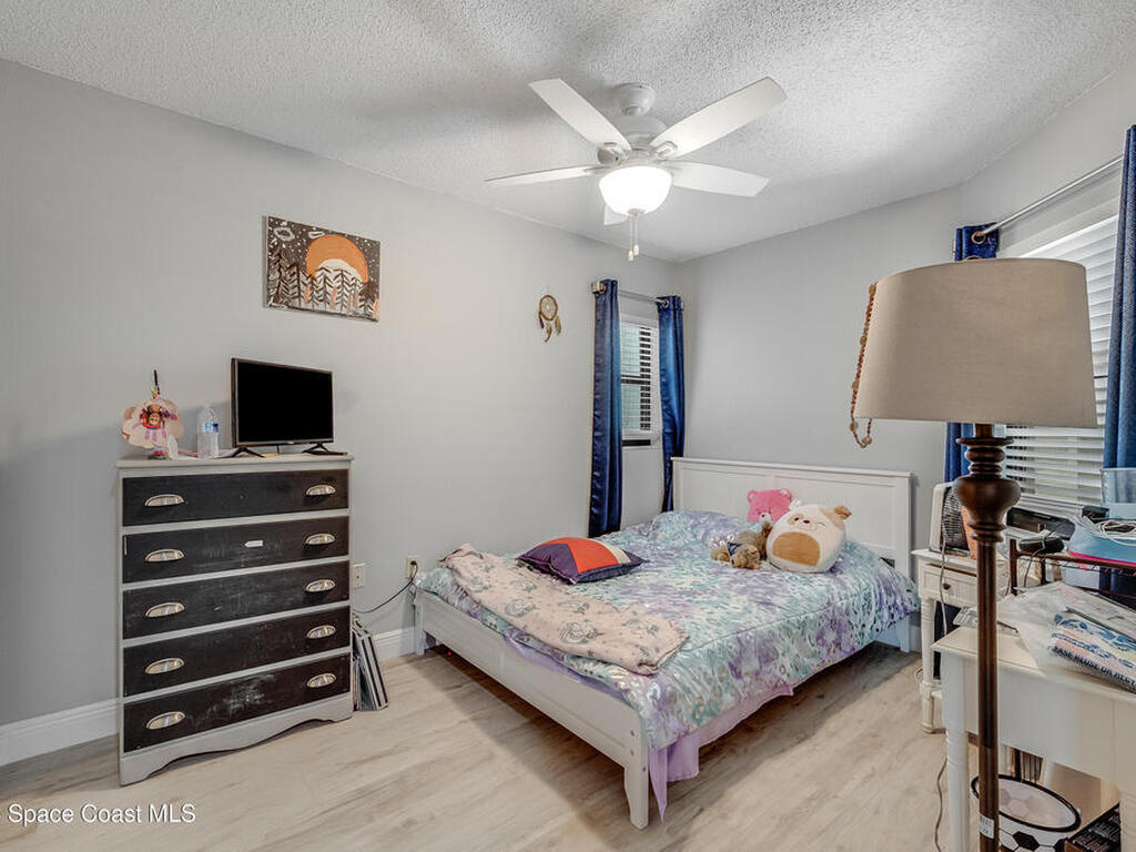 5055 Dixie Highway, Palm Bay, FL 32905