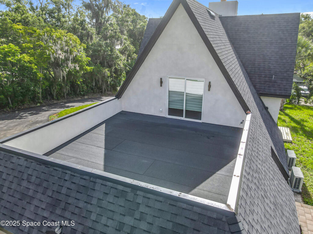 128 S Montgomery Avenue, DeLand, FL 32720