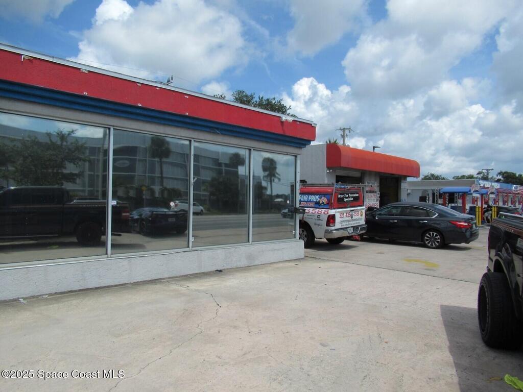 914 N Harbor City Boulevard, Melbourne, FL 32935