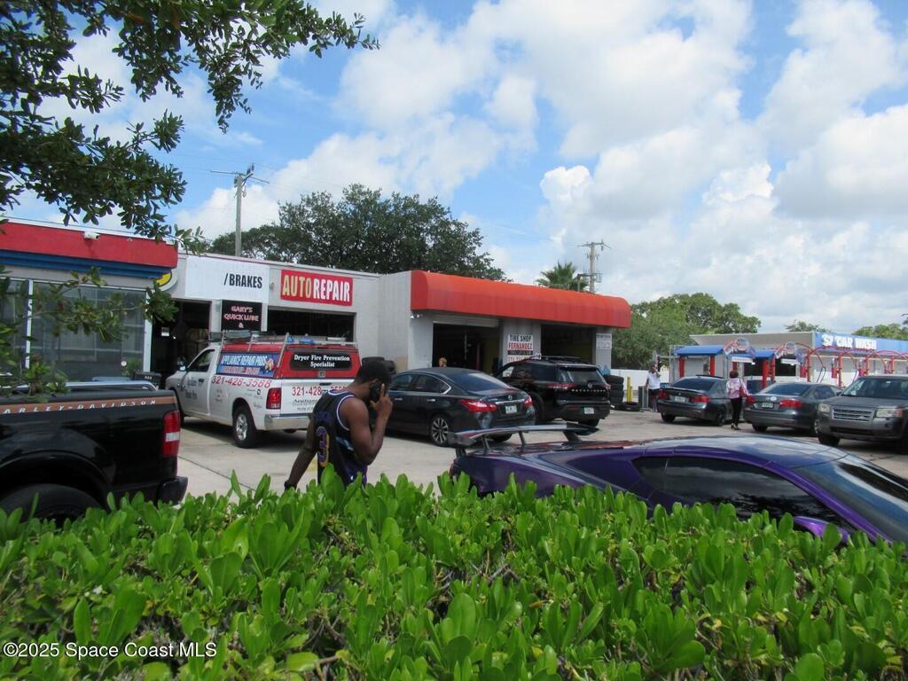 914 N Harbor City Boulevard, Melbourne, FL 32935