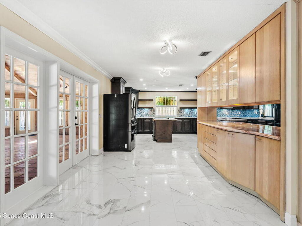 1105 Magnolia Drive, Indialantic, FL 32903